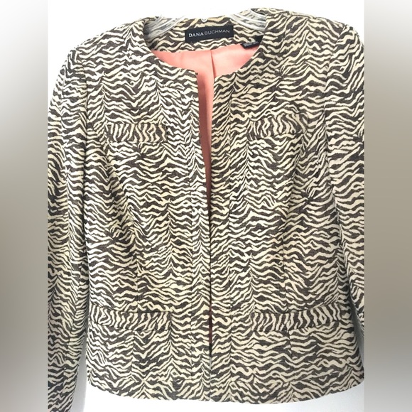 SALE! Dana Buchman jacket - Picture 6 of 9